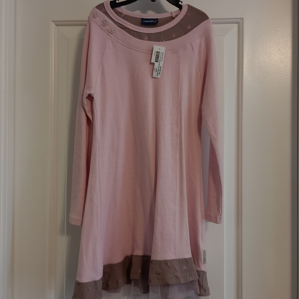 Naartjie Solid off the shoulder ballerina dress Size 7 years